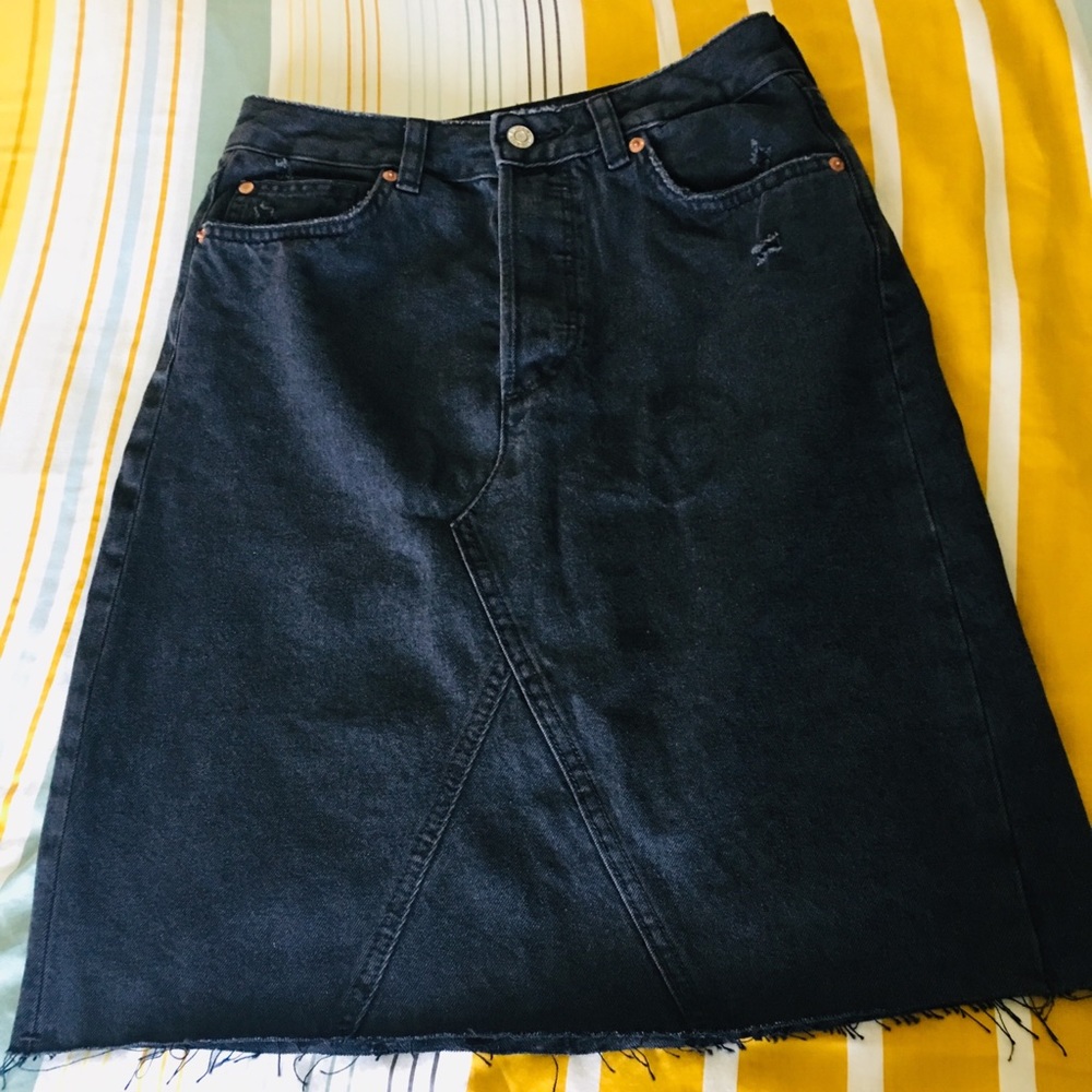 Denim skirt